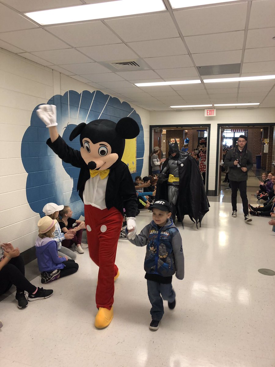Thank you to <a href="/MakeAWish/">Make-A-Wish America</a> for coming to grant a wish for one of our students!! It was a magical time!! <a href="/Homer33c/">Homer CCSD 33C</a>