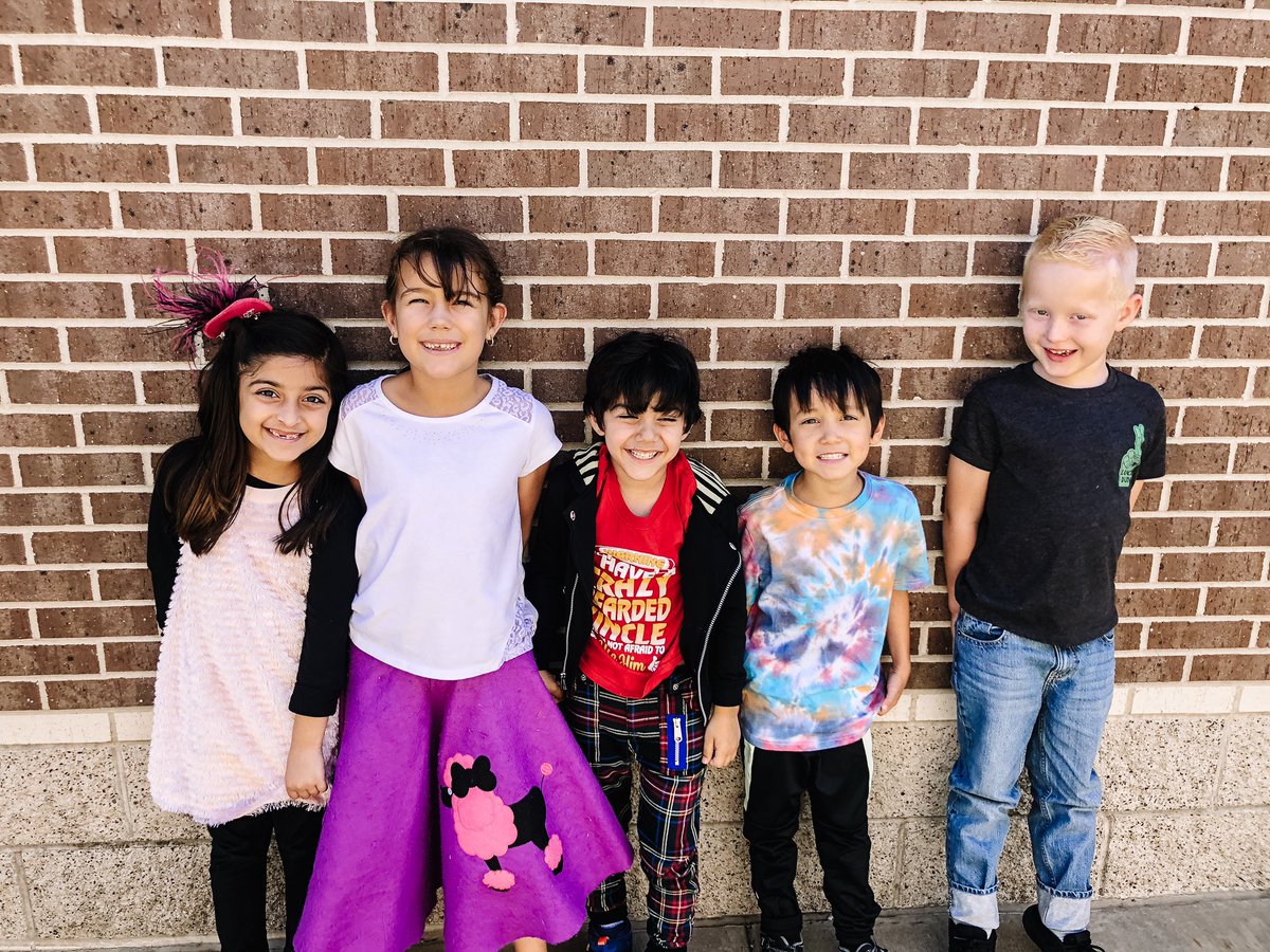 bbengaged1's tweet photo. We loved dressing up all week for Red Ribbon Week! https://t.co/nnueGIiYye