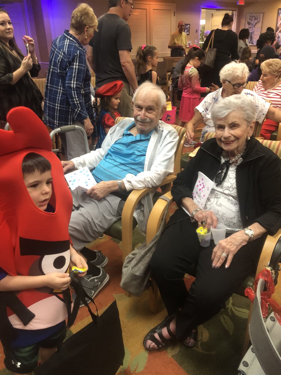 Sarah Lazarus (@sarahlazarus7) on Twitter photo Smiles filled the room as students handed out handmade cards and received some treats from our Senior Buddies at 5 Star Premier Residences! #heartwarming @SPESleader <a href="/KristinMenschel/">Kristin Marra Menschel</a> <a href="/ShineonSPES/">Sunrise Park Elementary School</a> <a href="/pbcsd/">The School District of Palm Beach County</a> Smiles filled the room as students handed out handmade cards and received some treats from our Senior Buddies at 5 Star Premier Residences! #heartwarming @SPESleader <a href="/KristinMenschel/">Kristin Marra Menschel</a> <a href="/ShineonSPES/">Sunrise Park Elementary School</a> <a href="/pbcsd/">The School District of Palm Beach County</a>