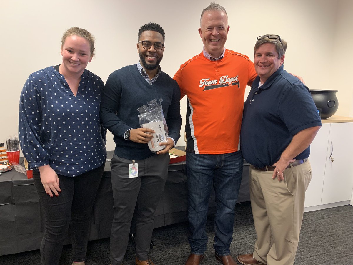 Congrats to Ira Lacy for being the IPR Building Materials Associate of the Month!  Lexy and Gabe had great things to say about your performance and professionalism!