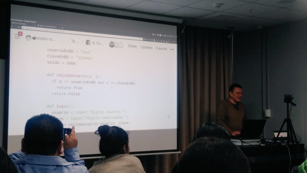 CsarBriones1's tweet image. #EDprogramacion
#nuncaTeDetengas
#Programando
#IncrementandoLasGanancias