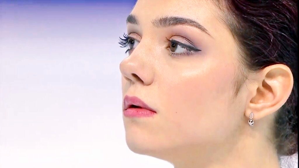 Evgenia Medvedeva | Медведева Евгения Армановна-6 - Страница 6 EHwkZLLWsAAdUK4?format=jpg&name=medium