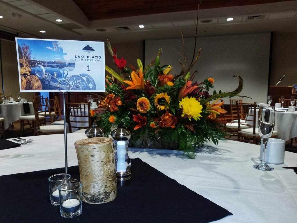 Welcome 2019 @lpfilmfestival!
#lpfilmfestival // #highpeaksresort