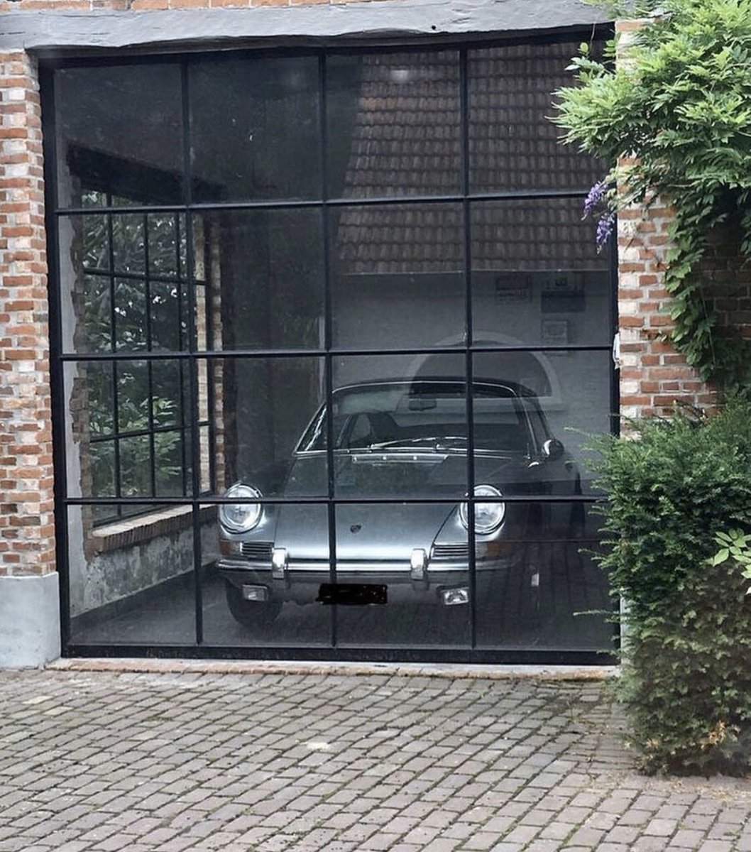 4SpeedShop's tweet photo. Time to drive. 🏁 https://t.co/o8v3C2Y6BG