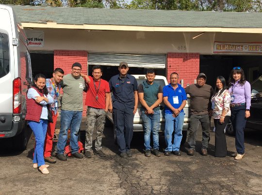 MinexGt's tweet photo. #AcciónConsularGT | @consgtraleigh realizó jornada de certificaciones por competencia y suficiencia del Programa #PRONEA en conjunto con el @MineducGT #NoEstánSolos https://t.co/3Phth120BI