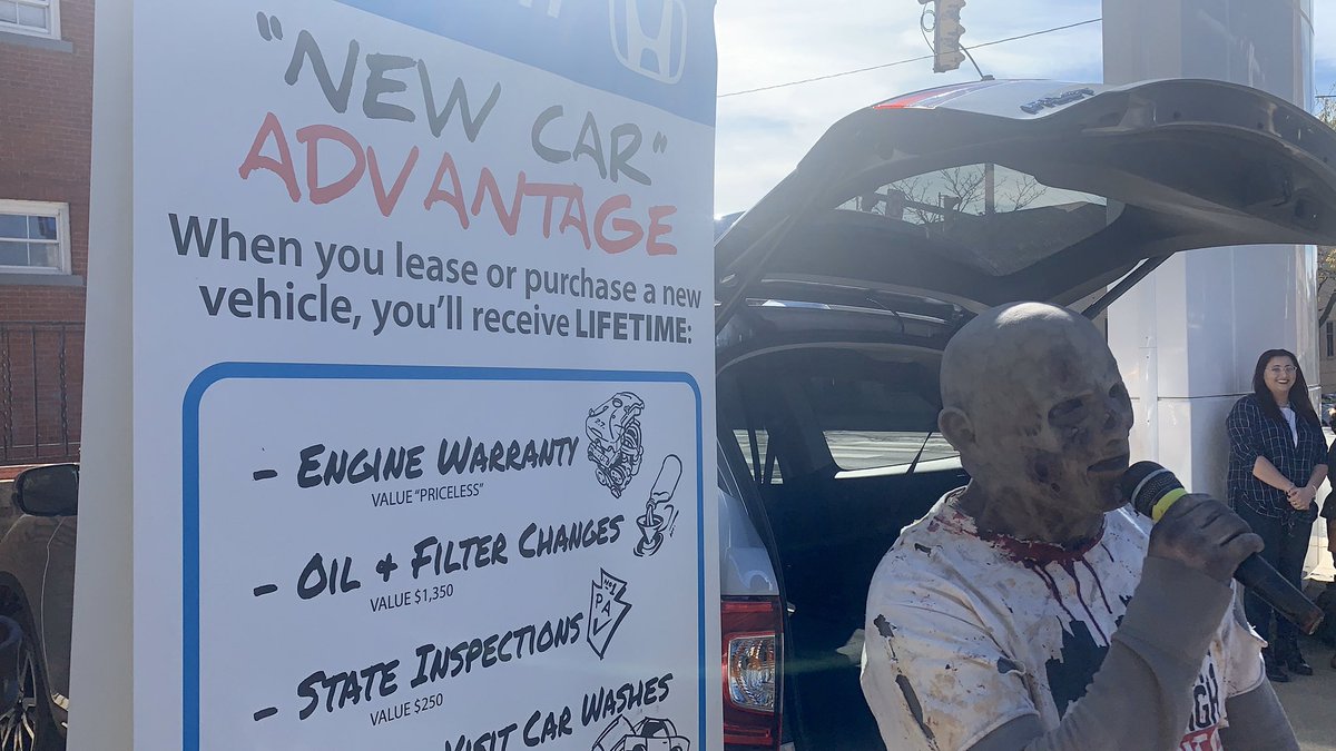 Even the @ScareHousePGH zombies 🎶 sing the praises of the #RohrichAdvantage !

#PittsburghHonda