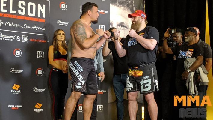 HighlightsMm's tweet photo. Frank Mir Defeats Roy Nelson In Rematch https://t.co/0hInY4slUZ https://t.co/soXM610Lq4