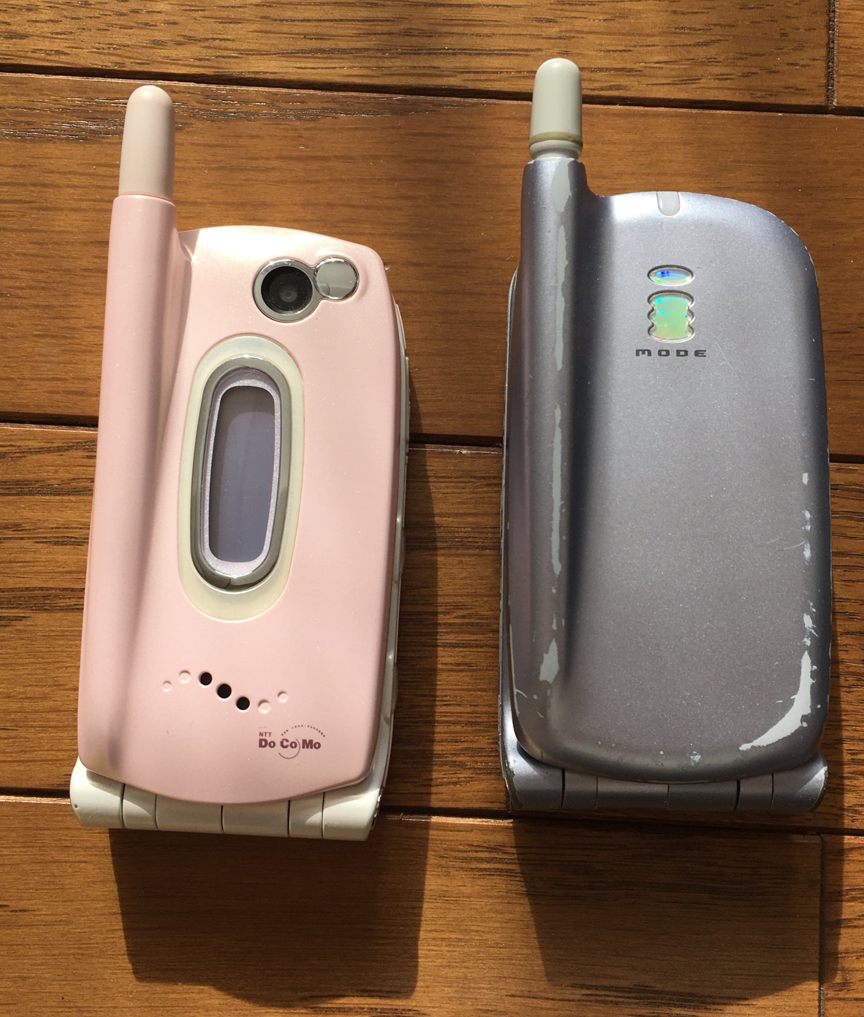 美品 docomo ガラケー N251i ホワイト 充電器付き 美品 docomo ガラケー N251i シルバー 充電器付き - メルカリ