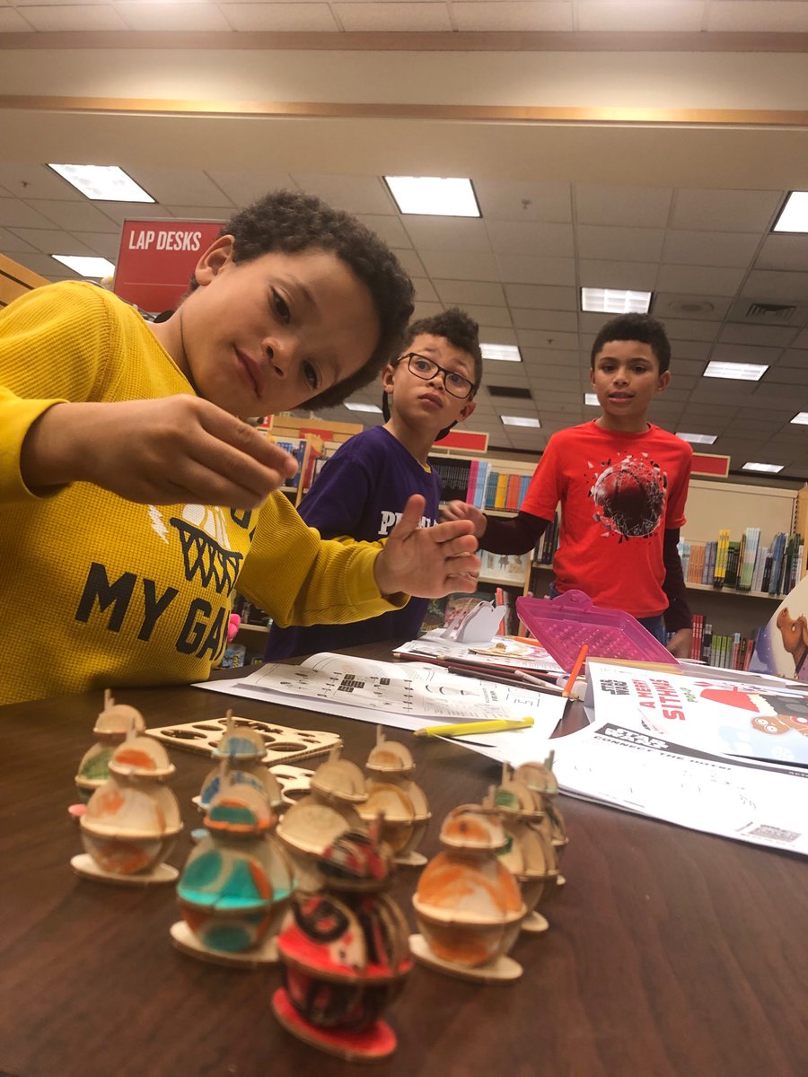 ISDSolutionSwag's tweet image. Check out our army of BB-88s !)
#barnesandnoble #B&amp;amp;NIndependence #B&amp;amp;NJrEvents