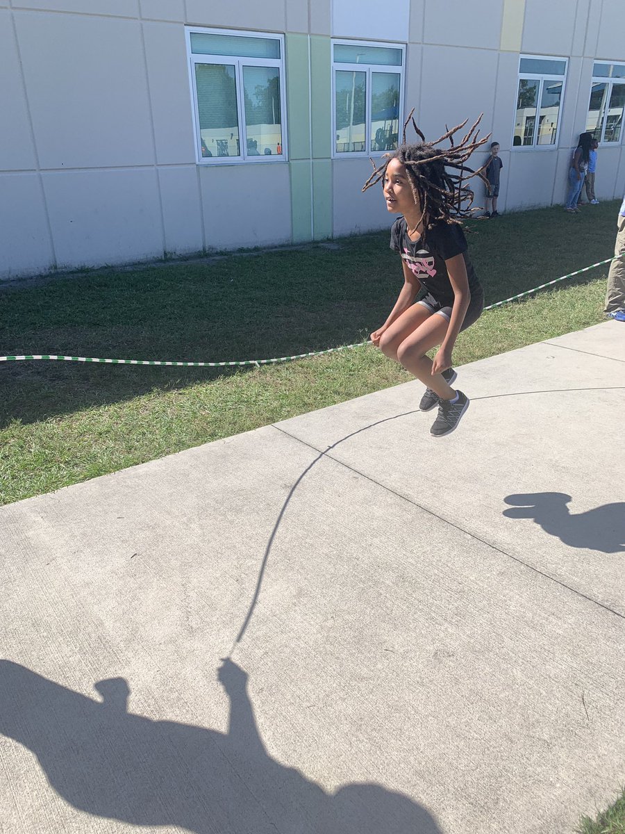 Patricia Bebe tweet media