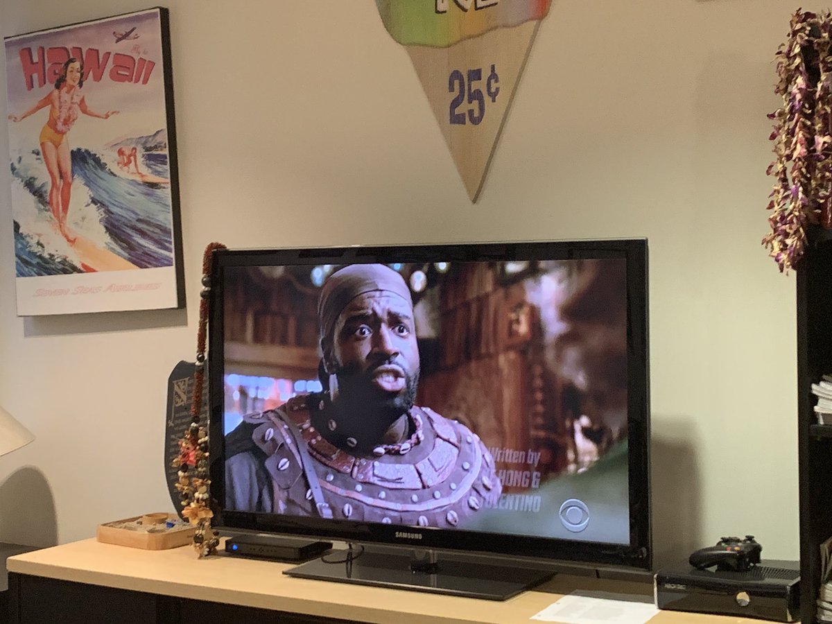 JBZwrites's tweet photo. Congratulations! This is amazing, @terawrr. I hope you are celebrating by eating a lot of Halloween candy and taking dorky pictures in front of your name up on screen. #ITriedAndFailed #YouCanKindOfSeeTolentino #FormerAssistantsBigBreak https://t.co/c0L0hhMWwq