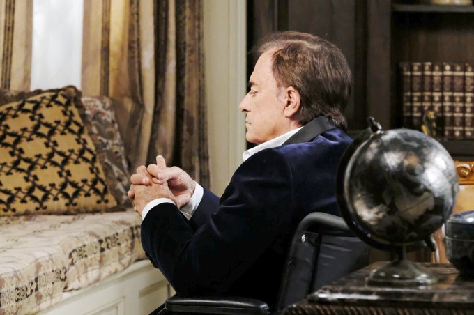 EHxJ9ZgWwAUYlnl?format=jpg&name=small