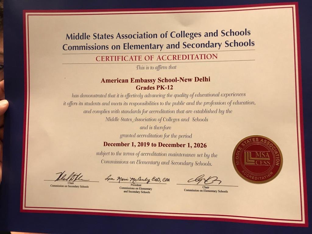 Congratulations to our @AESDelhi team! @MSAaccredited recognizing our recent reaccreditation @nesachat #FLC19   @ShirleyDroese @jlaneyjr