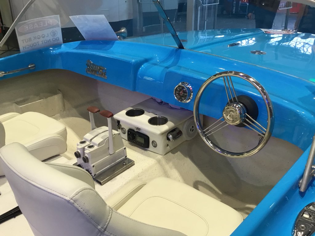 DanArunta's tweet image. Great stuff to see at Boat n fwd show, don’t see many of these