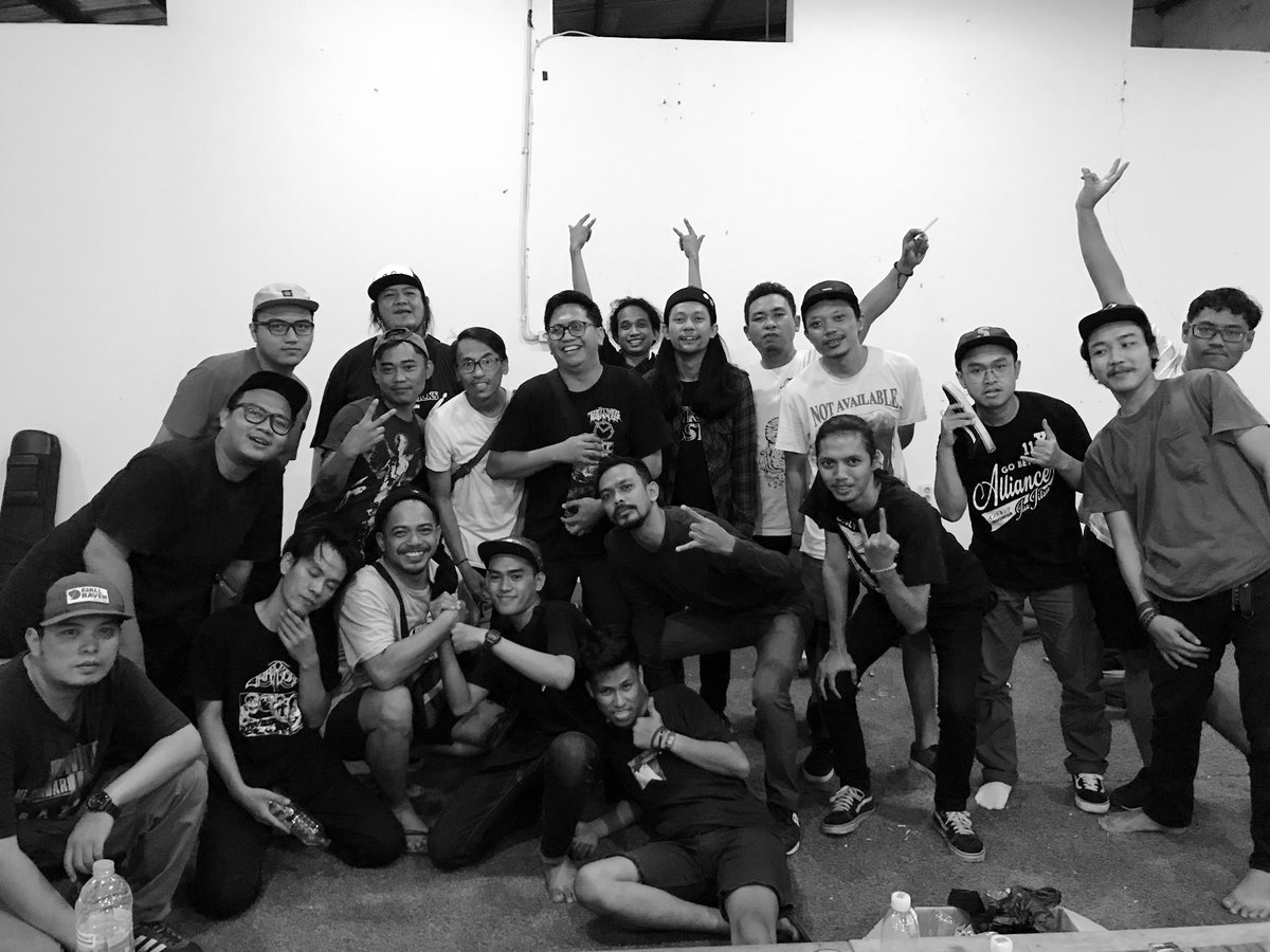 POISON NOVA tweet media