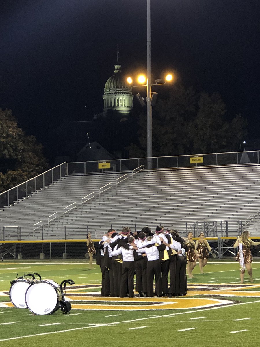 Big thank you to all of the fans and cheerleaders for staying for the postgame show! It was a great Senior Night!
