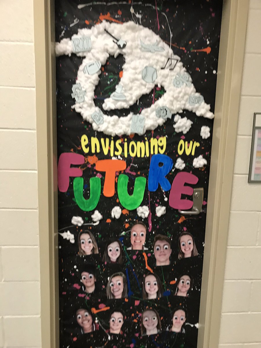 RBHSGators's tweet photo. Some of the doors decorated for our Welcome Home contest. #RBspiritweek https://t.co/o88TY9UUJo