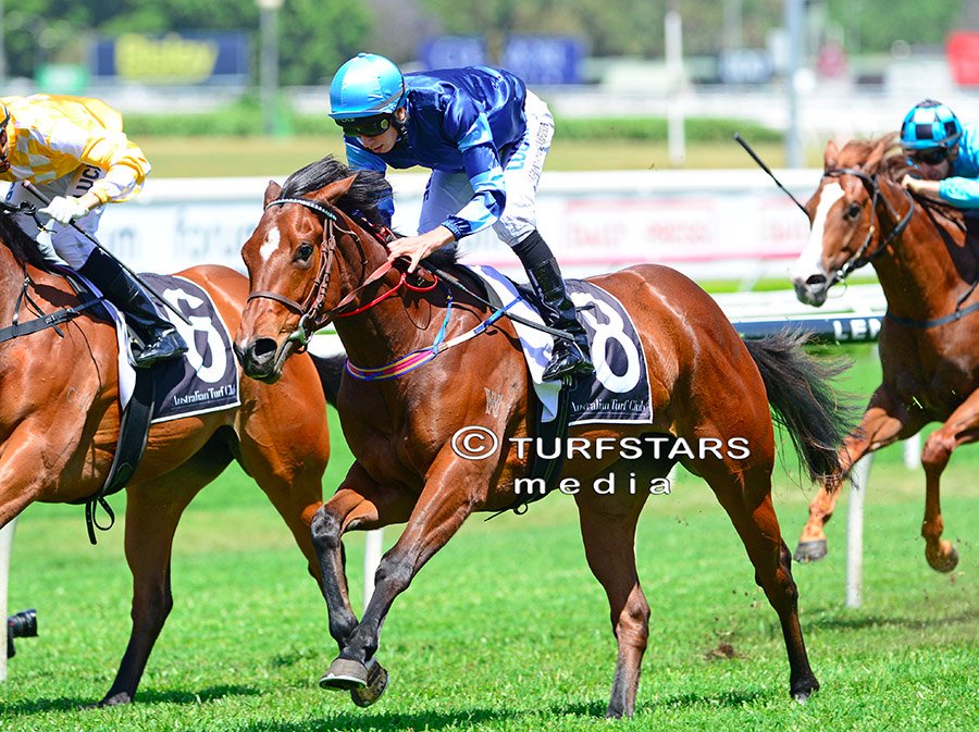 LisaGrimm9's tweet photo. Siyouni (FR) filly SEE YOU SOON wins the opening race at @royalrandwick FORUM GROUP KIRKHAM PLATE (1000 METRES) for trainer Jean Dubois, @jeanvovermeire and @Woodparkstud https://t.co/3VVX8HIzcn