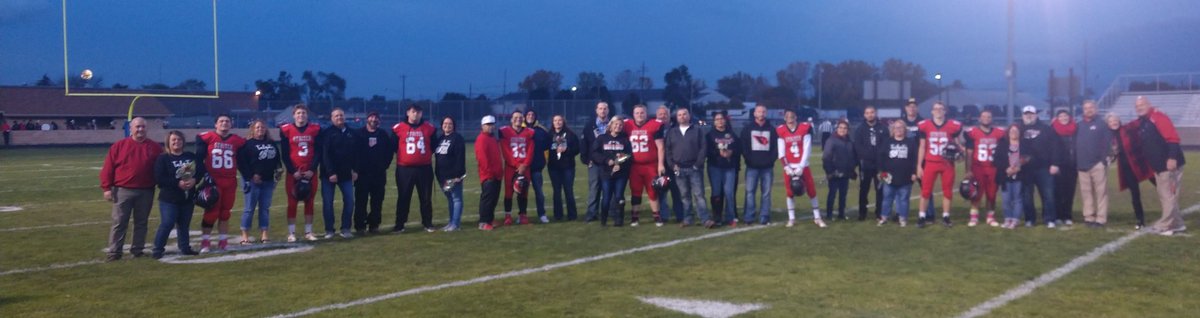 StritchAthletic's tweet image. Victory on Senior Night! Congratulations Football Seniors!