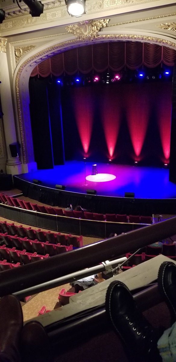 MrsRodzMath's tweet image. Ready to see @natebargatze at the Majestic!!🤩