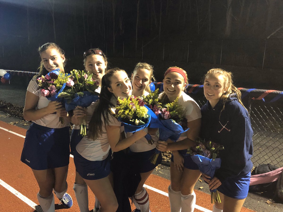 NonnewaugAD's tweet photo. Great night for our senior field hockey players. 1-0 win in OT. Shout out to our soccer teams too. Boys won 2-0 and girls won 2-1 in 2OT. Volleyball beats Bethel 3-0. Perfect day for our Chiefs. https://t.co/C3Dt40Q4tk