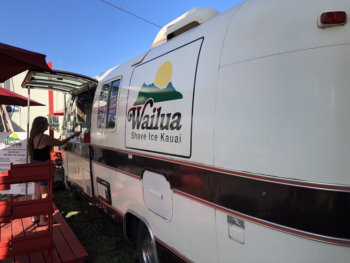 robinizard's tweet image. Gotta get that shave ice!