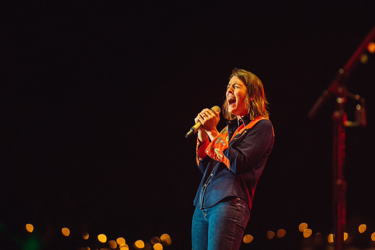 VoodooNola's tweet photo. Such a powerful set from the Highwoman herself, @brandicarlile. 

#VoodooFest photos by @rhackleman. https://t.co/BPLM2LlR6U