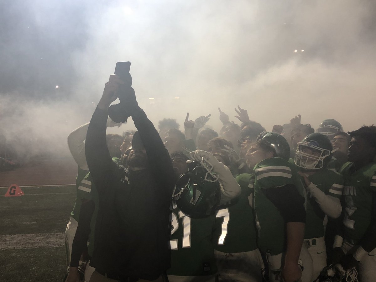 Another win means it’s victory selfie time. #WeAboveMe