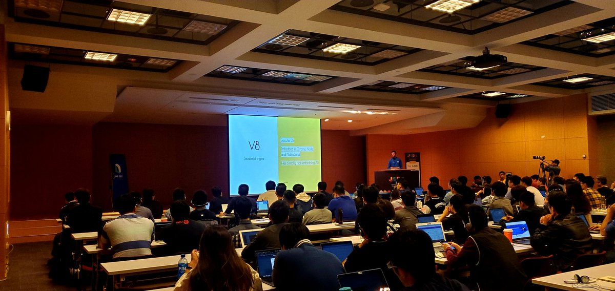 itscarlosrufo's tweet photo. @VladimirMutafov ๐ฃ Embedding V8 in #NativeScript
#JSDC2019 ๐น๐ผ Conf
Vladimir is showing challenges the NativeScript team met embedding #V8 in a mobile framework and how they were solved https://t.co/DTYp8hUIq3