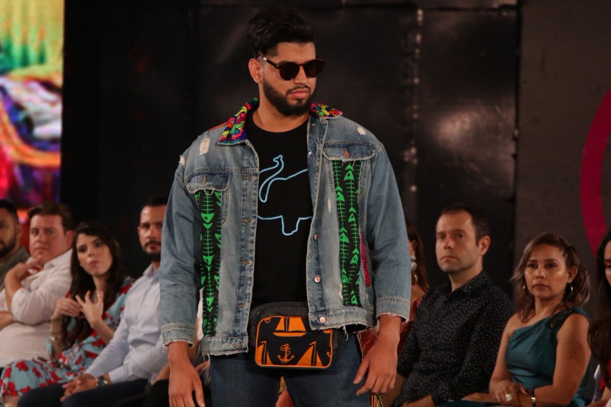 canaltn8's tweet photo. #AHORA #Nicaragua |  Segundo bloque de pasarela abierto por la diseñadora panameña, Annie Chajin, colección "¡Oye Eso!"durante la Octava Edición de Nicaragua Diseña 2019.

#NicaraguaDisena2019 ¡Managua Bicentenaria nos Inspira! https://t.co/mQO88iBk74