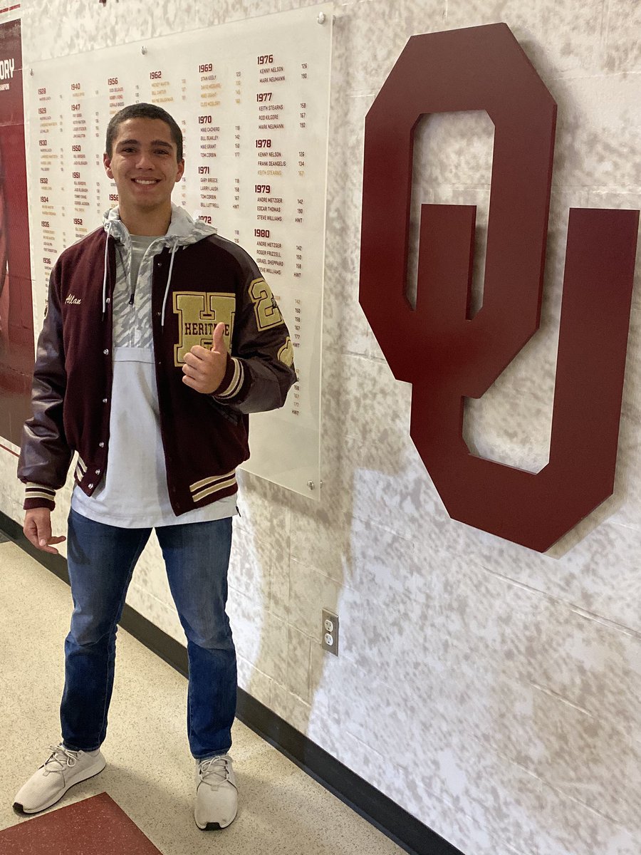 ASosamon's tweet photo. A rainy but amazing tour of @UofOklahoma today. Thank you @OU_Wrestling, @LouRosselli &amp; @Mike_Lightner34 for sharing the vision and allowing me to catch a practice. #motivated #dedicated https://t.co/PjtTqWie5N