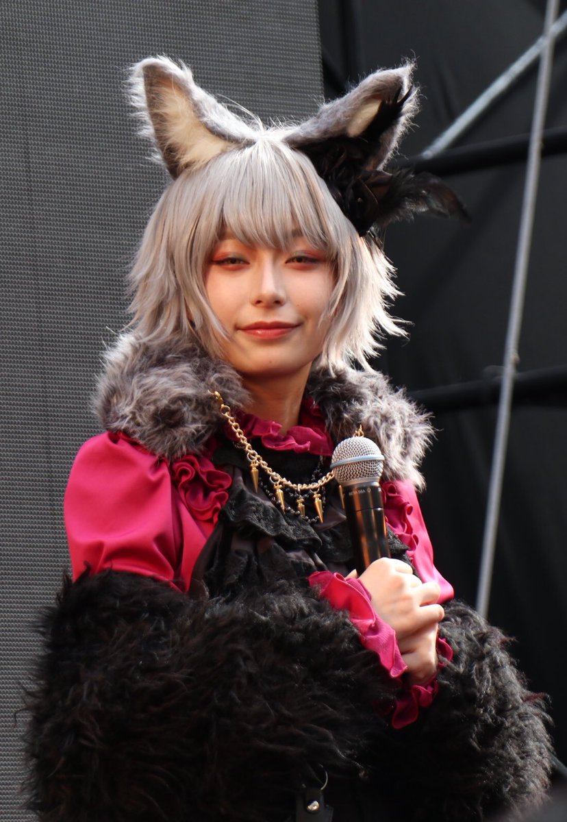 宇垣アナ またもやコスプレイベントに登場しビジュアルが天才すぎて話題になる 完璧すぎ 可愛さが異次元 Togetter 宇垣アナ またもやコスプレイベントに登場しビジュアルが天才すぎて話題になる 完璧すぎ 可愛さが異次元 Togetter