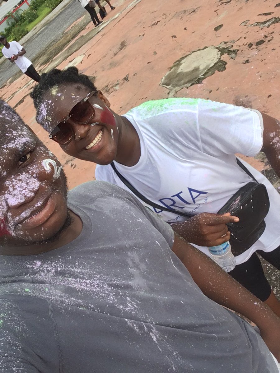 majoboyz1's tweet photo. #courserose avec @sedjro17_ et @GBAGUIDIHermes 😊 c’était bien j’avoue j’ai plus bavarder que couru 😂🚶🏾♂️ https://t.co/f7MqsWenFW