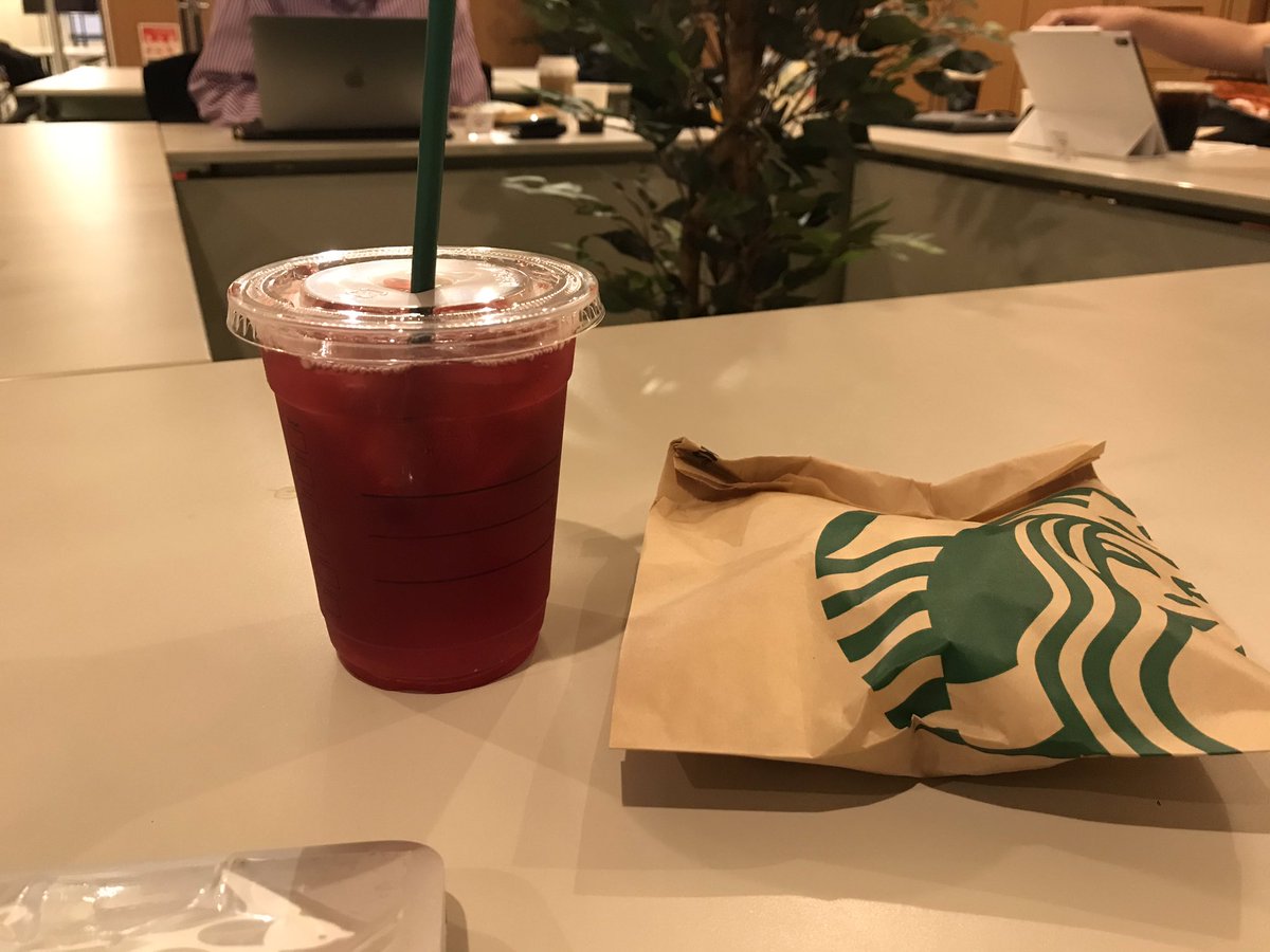 etaste_com's tweet photo. 昨日は、熊本日日新聞社さんの
コーワーキングスペース
“びぷれす”でミーティングをさせて頂きました😊

熊日さんのご協力もあり、コンサルも受けることができました🥰

僕たちが目指すところをクリアに共有したり、とても有意義な時間になりました🙇‍♂️

熊日さん、有難うございました😃🙏 https://t.co/BijMTBObjE