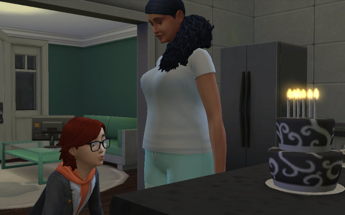 purple_simz's tweet photo. Decided to go back into Sims, so here's an #ABCBabyChallenge update!
We celebrated Leighton's birthday, and unlike his older siblings, he decided to stay home. Ashleigh met someone new and is expecting again. We also celebrated Micheala and Noah's birthday, and Leighton got a gf https://t.co/1Y5sBZXkFi