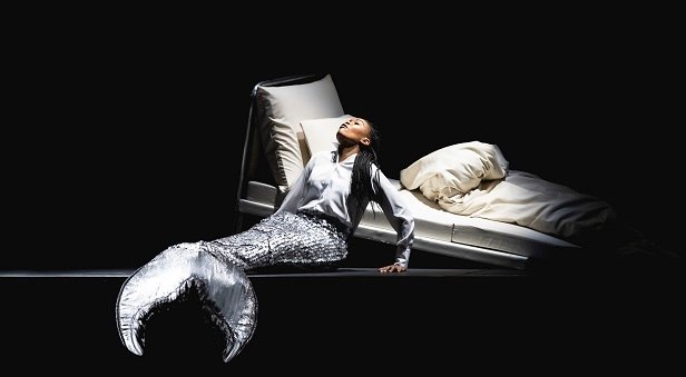 anaclasemusique's tweet photo. @Operadurhin Nicola #Raab met en scène "Rusalka" #Dvořák. Antony #Hermus dirige l'Orchestre Philharmonique de Strasbourg : notre chronique, par François #Cavaillès https://t.co/dbxSjj4hCe https://t.co/ODDfMwClFs