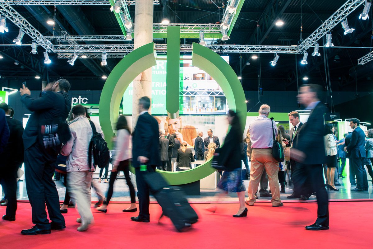 Fira_Barcelona's tweet photo. Cuenta atrás para la #BCNIndustryWeek, la principal plataforma ferial que impulsa la industria inteligente y conectada @IOTSWC @industry_arena @BcnCyberCon #AICognitiveSystemsForum #BlockchainSolutionsWorld #MAX @ayri11 https://t.co/FhBvdLB3eD