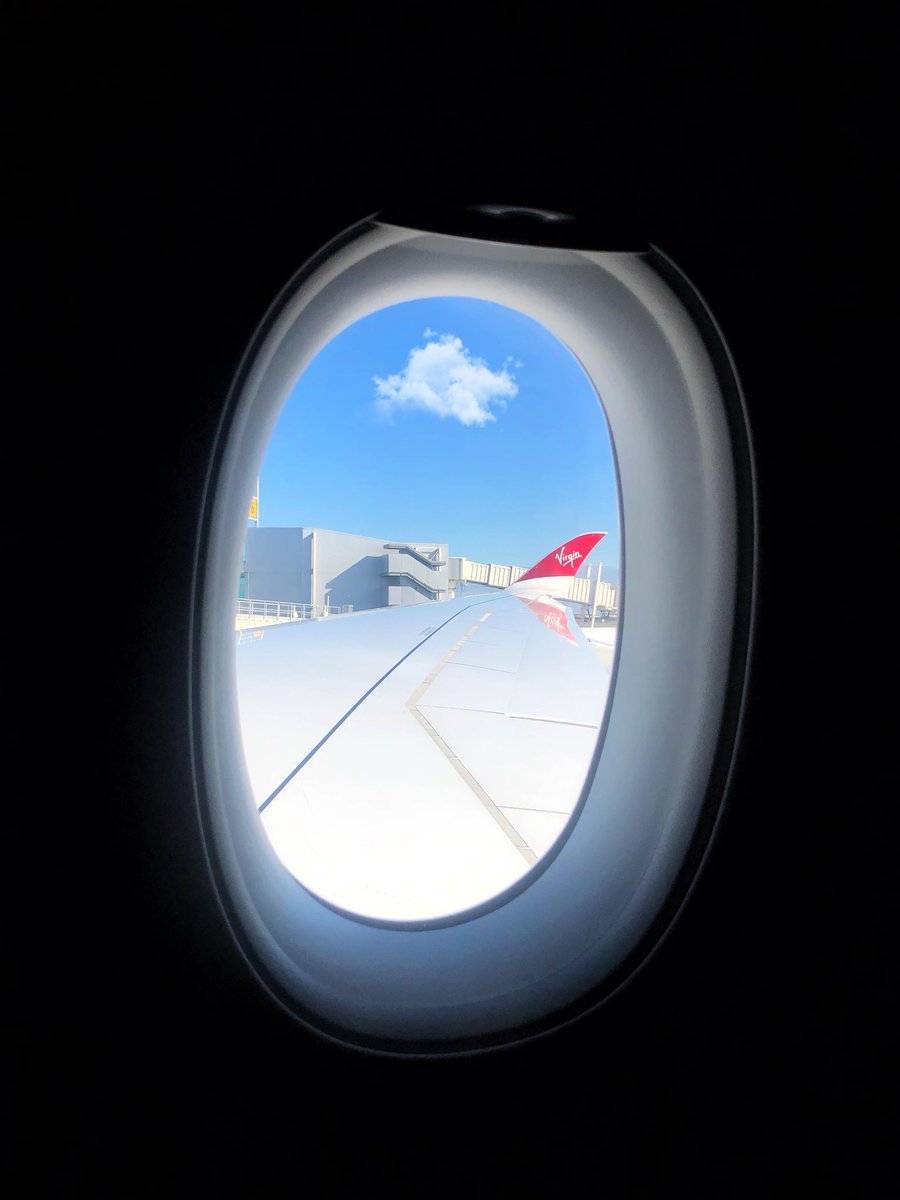 Window to the world 🌍 | Working out of New York earlier this week with @virginatlantic ✈️ #ArtofAviation #Avgeek