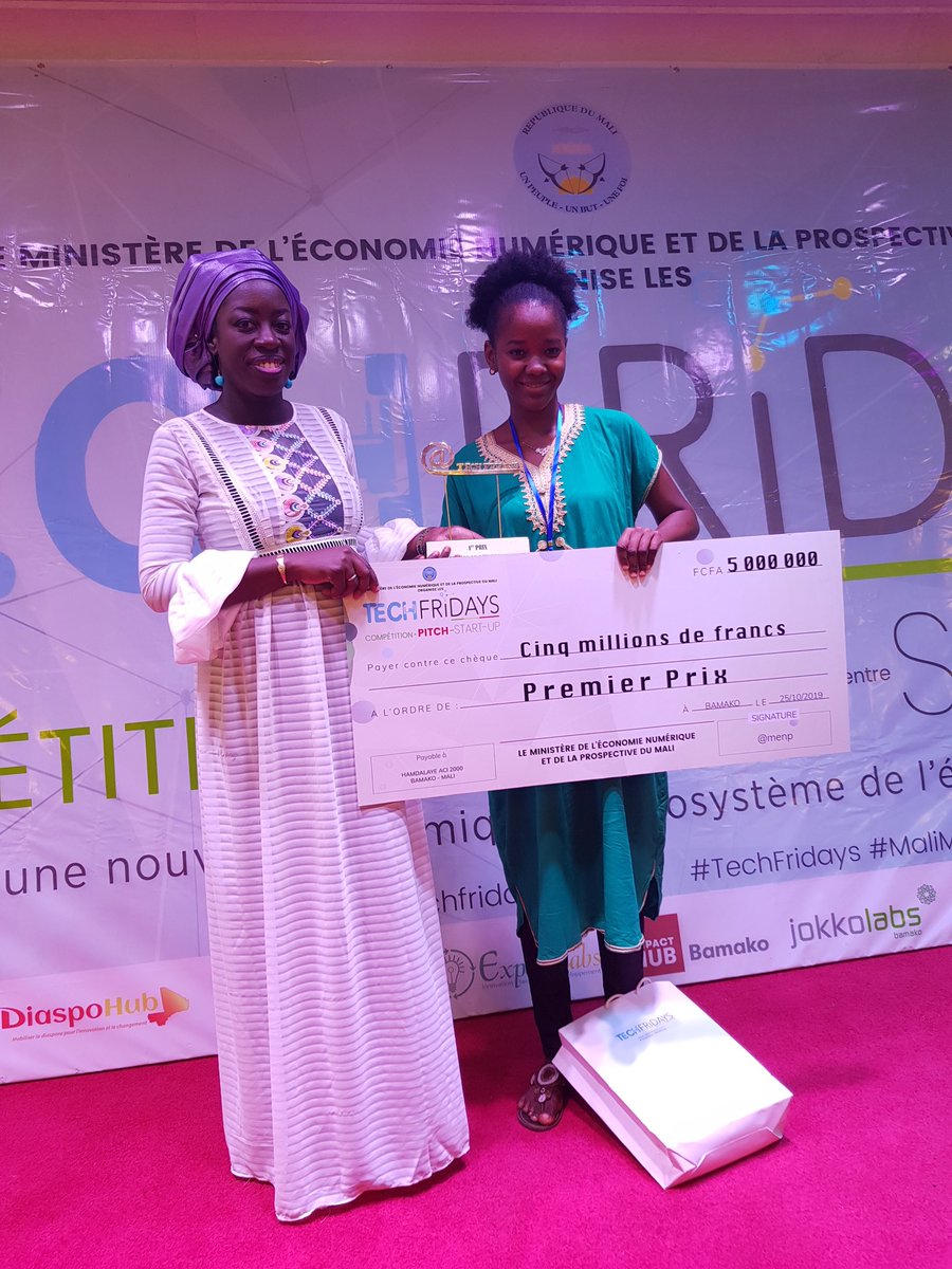 mgsidibe's tweet photo. Bravo à @NanaKouyat1, à l'équipe #AgriBox, à @createam2015 et au @MaliMenp pour ce prix national #TechFridays!
Merci à l'équipe du Ministère et à toute l'organisation !
@KhadijaMaiga, @hamedsalif @togo_anran, @KamissaCamara, @Malistartup223
#AgriTech, #Digital, #Mali, #Lenali https://t.co/eNxKmPfRKS
