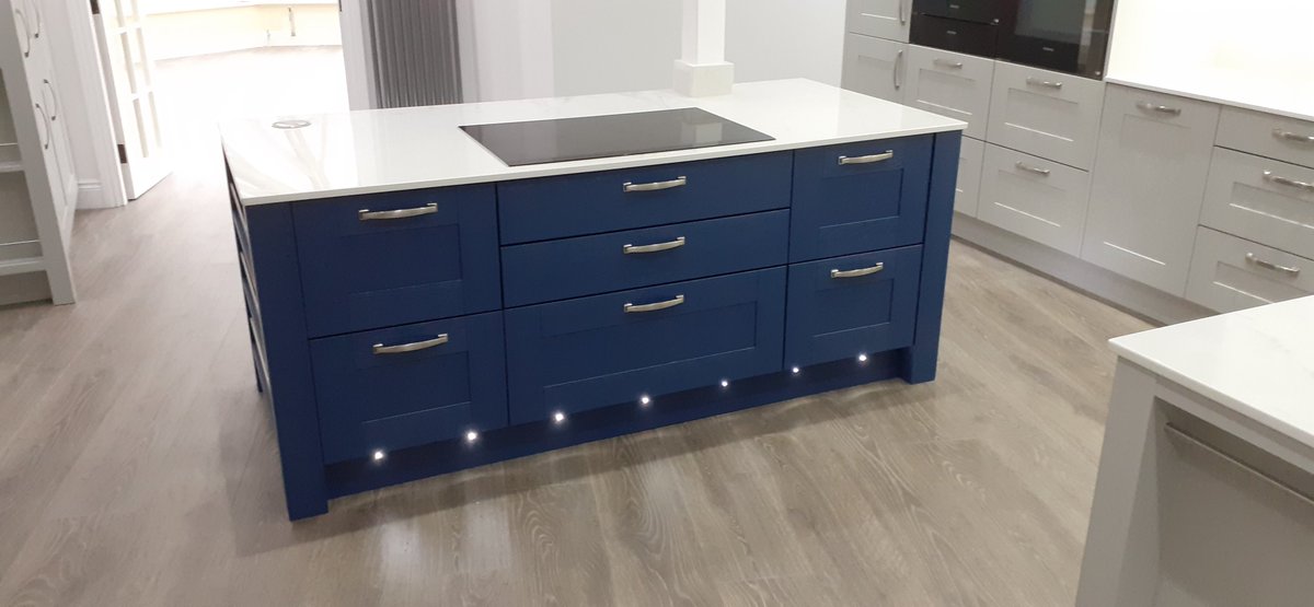 Quickstep Majestic laminate flooring in this Mereway kitchen installation from the team @Stortfordkitch1