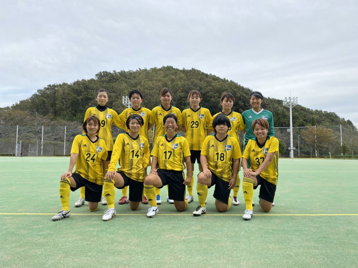 東海大学体育会女子サッカー部 スタメン Gk 竹澤 Df 波多江 吉原 杉本 木下 優 Mf 篠崎 笹沼 中山 木下 亜 Fw 内山 河野 サブ 向井 塩崎 岩間
