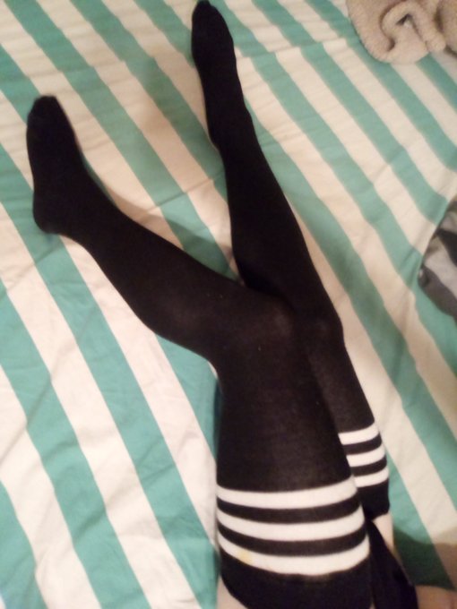 I hate twitter it won't let me say mean things to people. #gay #gayboy #gayporn #nsfw #twink #femboy