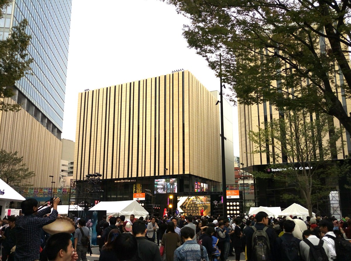 ロイヤリティフリー 池袋 トトロ