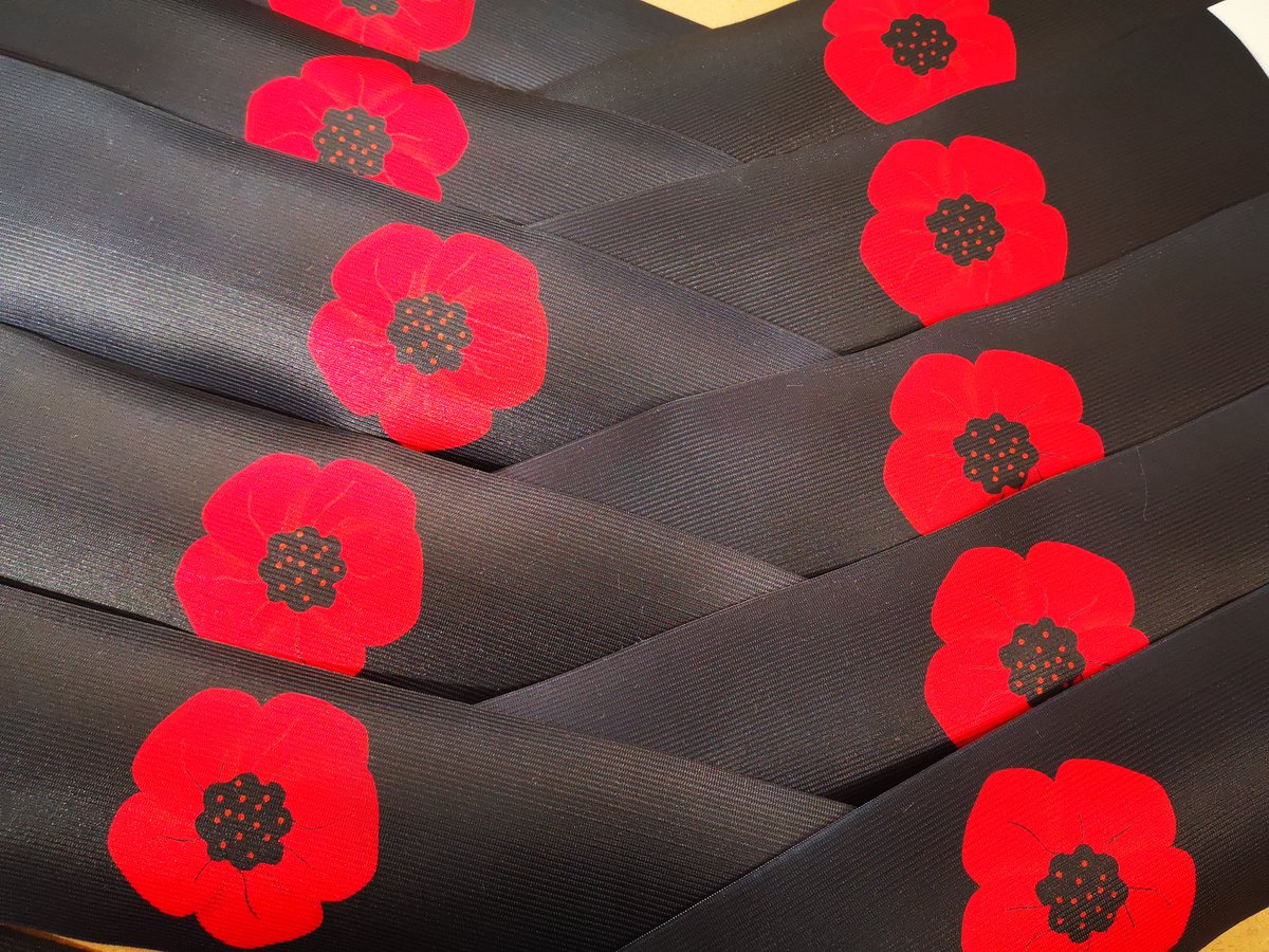 We're loving these #Poppy #armband and captain armband for the 170 Engineer Group 😍 have a great weekend of football guys.