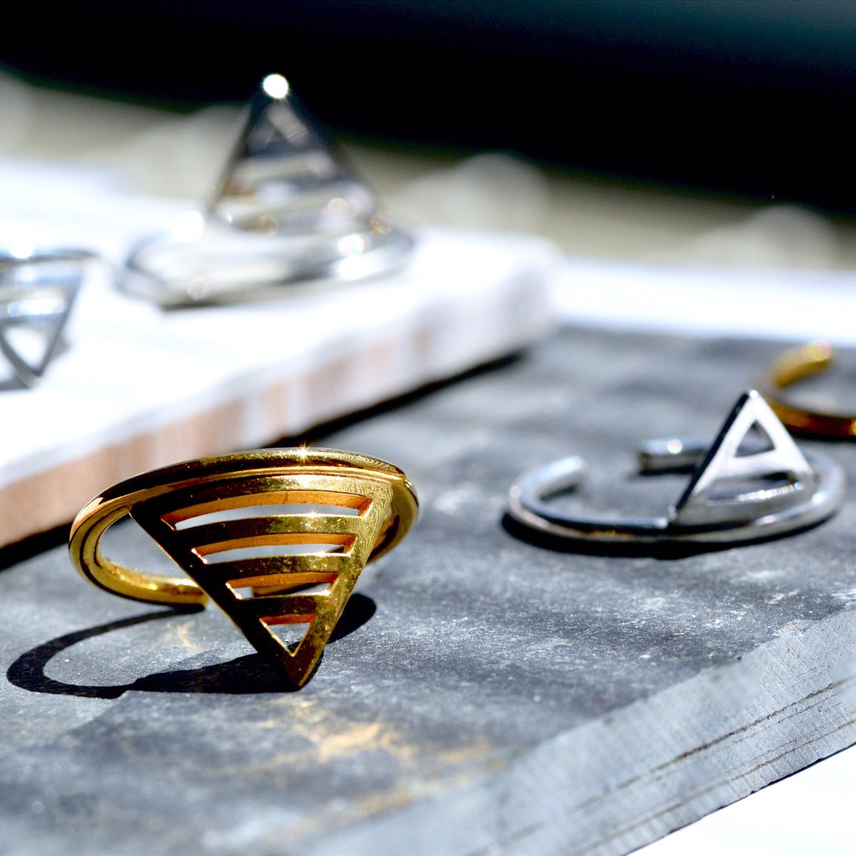 KBJewellery tweet media