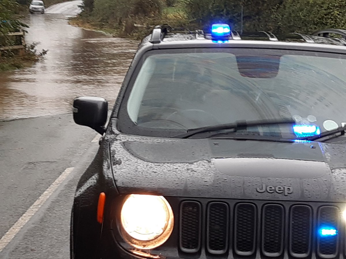 SFRS_GWilliams's tweet photo. Flood water has power stay out @SFRS_GWilliams @BBCShropshire @shropsfire https://t.co/sXfpbmmTQi
