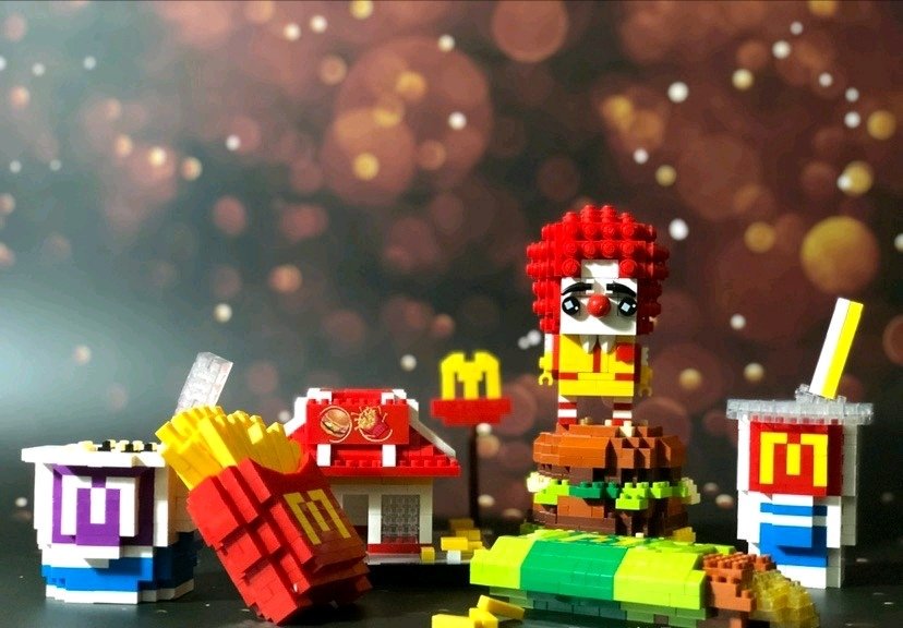 lozblocks's tweet photo. #mcdonalds🍔🍟 time!!Do you want to join? #lozblock #nanoblock #lego #ナノブロック #ビルディングブロック #mcdonalds🍔 #loz https://t.co/lKyHcK58GW