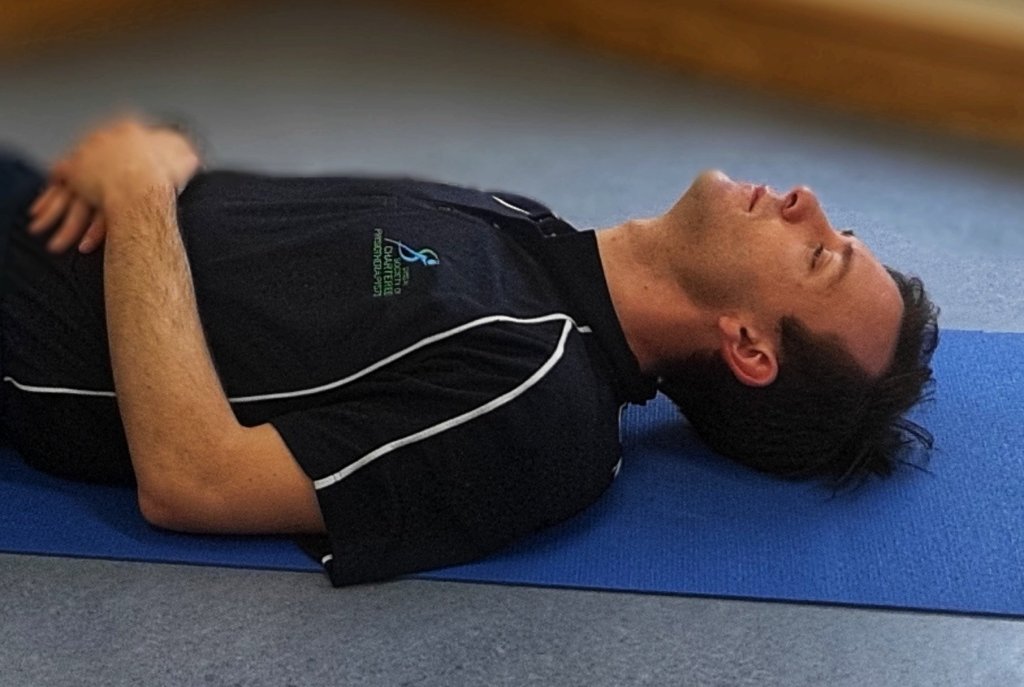 FlynnMedEx's tweet photo. 3/12: How To Correct A Forward Head Posture https://t.co/Wl9lL6ezuG https://t.co/n1KRhnAXs7