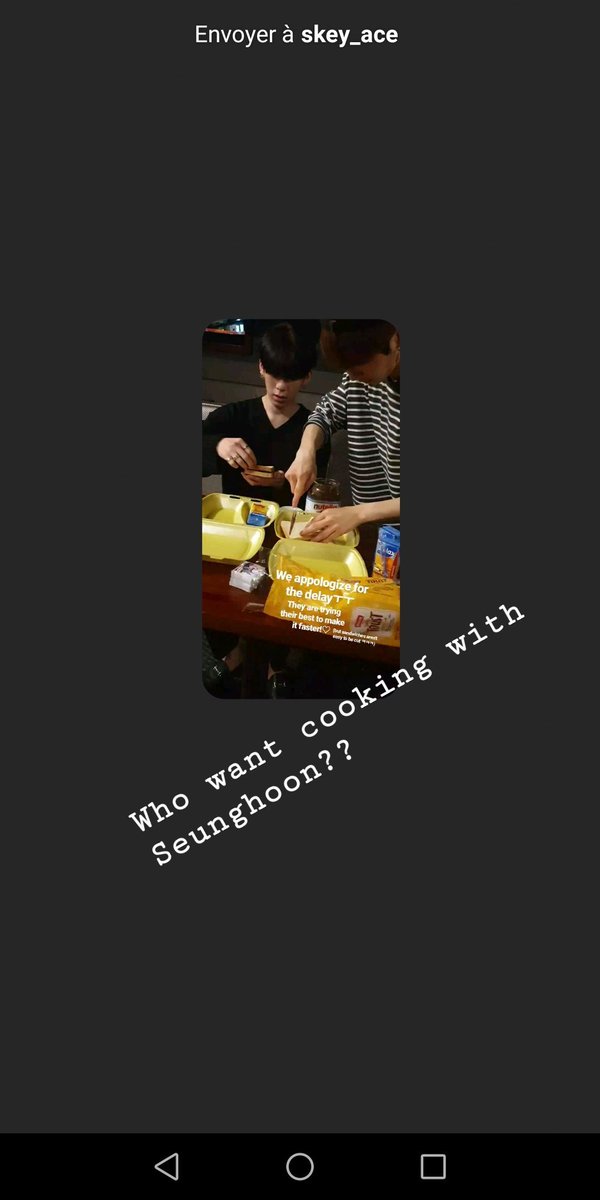 Seunghoon_InT's tweet photo. Dans les story i'stagram de notre chers organisateur @SkeyAce, nous pouvons voir JunYong & Seunghoon préparé les packs snacks pour les fans !! ^^
N'est ce pas adorable ??
Qui voudrait les rejoindre ??
Moi !!!! 🤭🤭 Et vous ??
#NoirinEurope #NoirOvertheAbyss #Noir #Snack #Skeyace https://t.co/R8qoy7OG2P