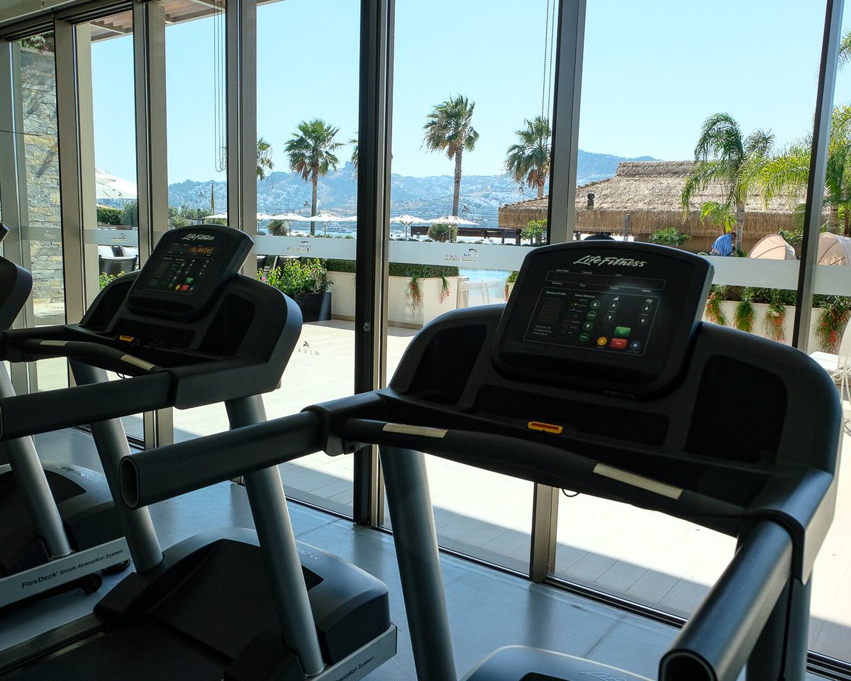 MivaraBodrum's tweet photo. Gym with a view? Calories have no chance! 🔥🔥🔥
#mymivaramoment https://t.co/GItObIx1zP